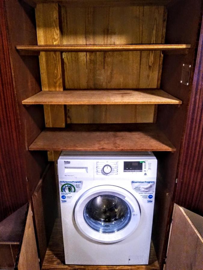 Two Rooms Rustic House - Self Check-In 布加勒斯特 外观 照片